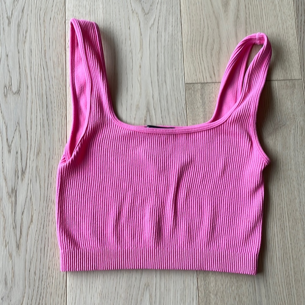 hot pink ribbed zara tank top